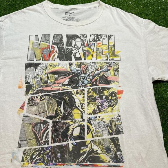 Vintage Marvel Comics Graphic Tee - Picture 2 of 4